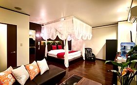 ホテルロータスバリ (大人専用)